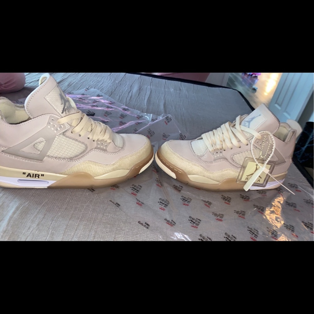 JORDAN OFF WHITE RETRO 4 “sail”